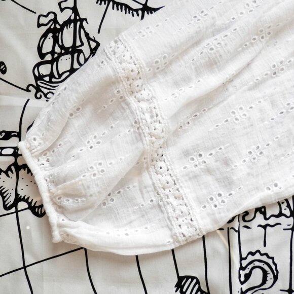 AE || Eyelet Boho Long Sleeve Blouse - Picture 5 of 7